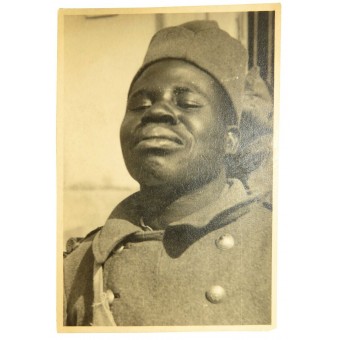 Photo of Moroccanian soldier in French army, imprisoned by Germans. Espenlaub militaria